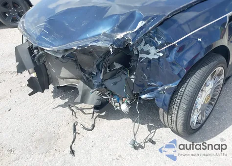 2005 Cadillac Sts V8 z USA, uszkodzony, nr VIN 1G6DC67A750135819